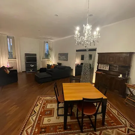 Apartment Crisopoli In Pieno Centro A Parma